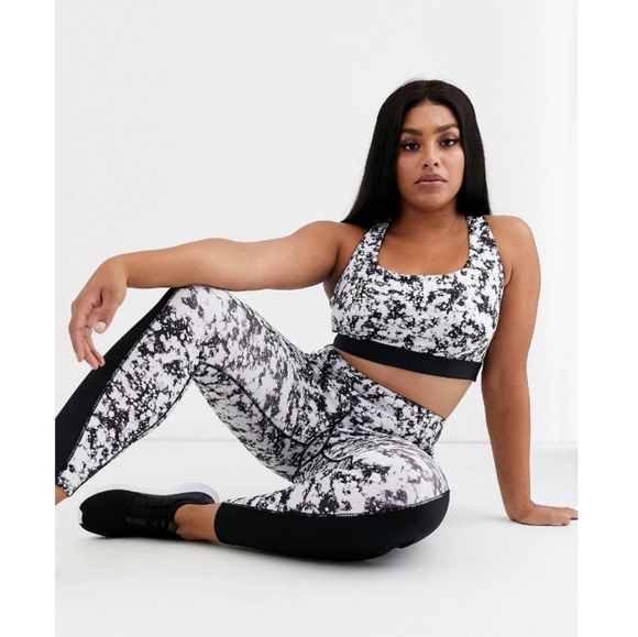 ASOS/ Wolf & Whistle Curve Workout/ Gym Set - Picture 1 of 8